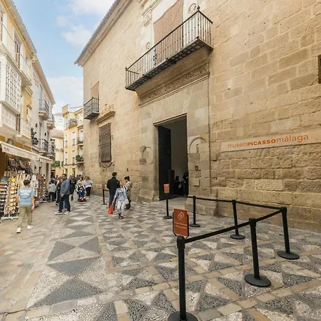 Apartmán Homeclub Elegante Piso Junto Al Museo Picasso I *